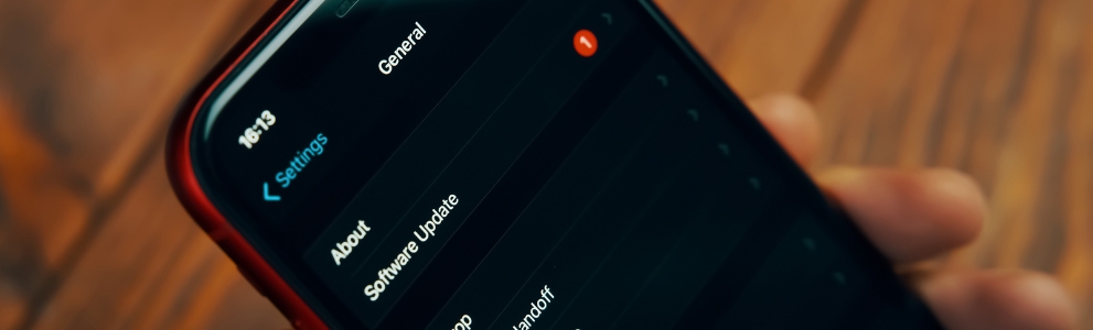 Don’t Ignore Smartphone Software Updates! Secure & Protect Your Personal Information! 