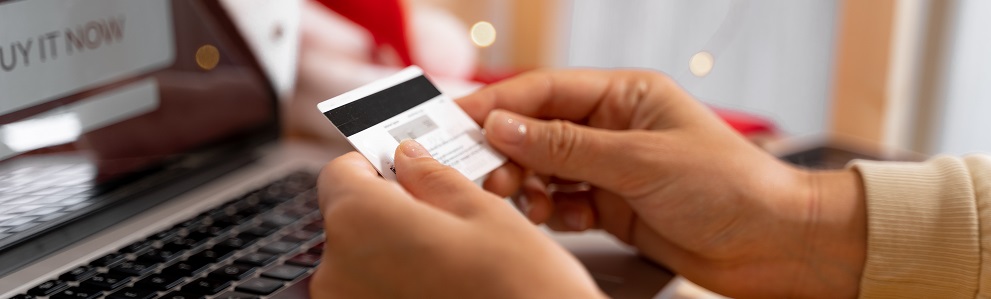 Stay Alert: Holiday Scams and How to Avoid Them 